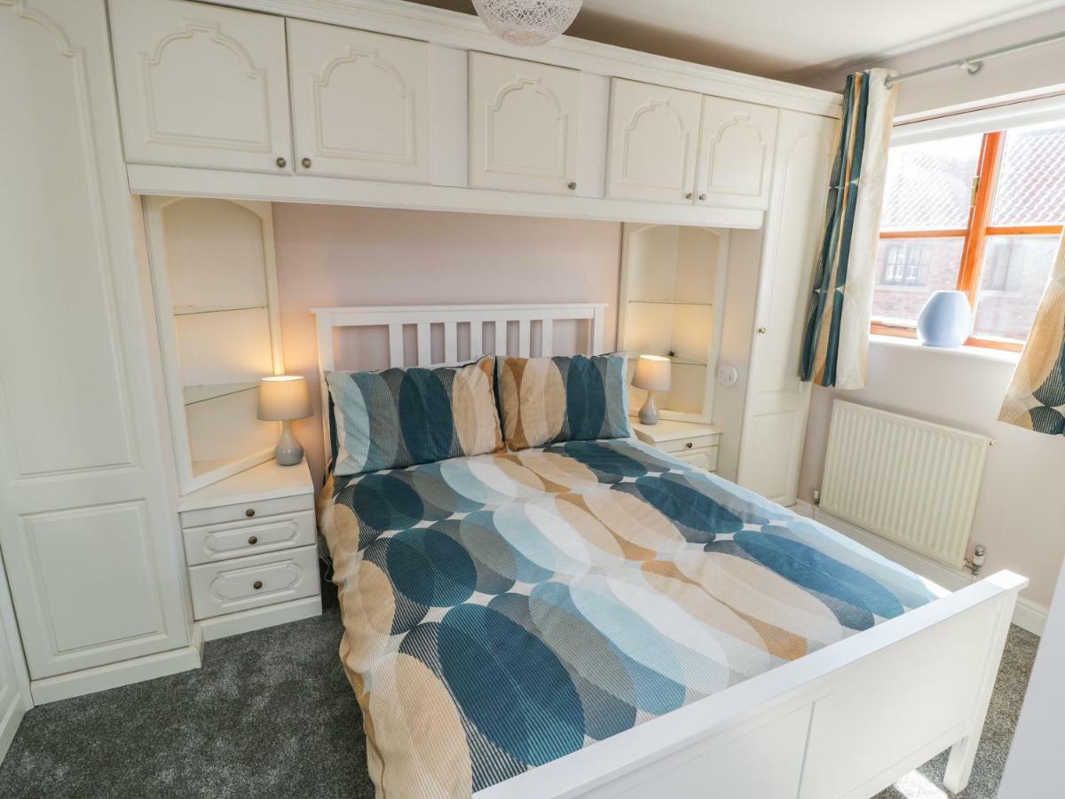 Abrahams Cottage Вітбі Екстер'єр фото